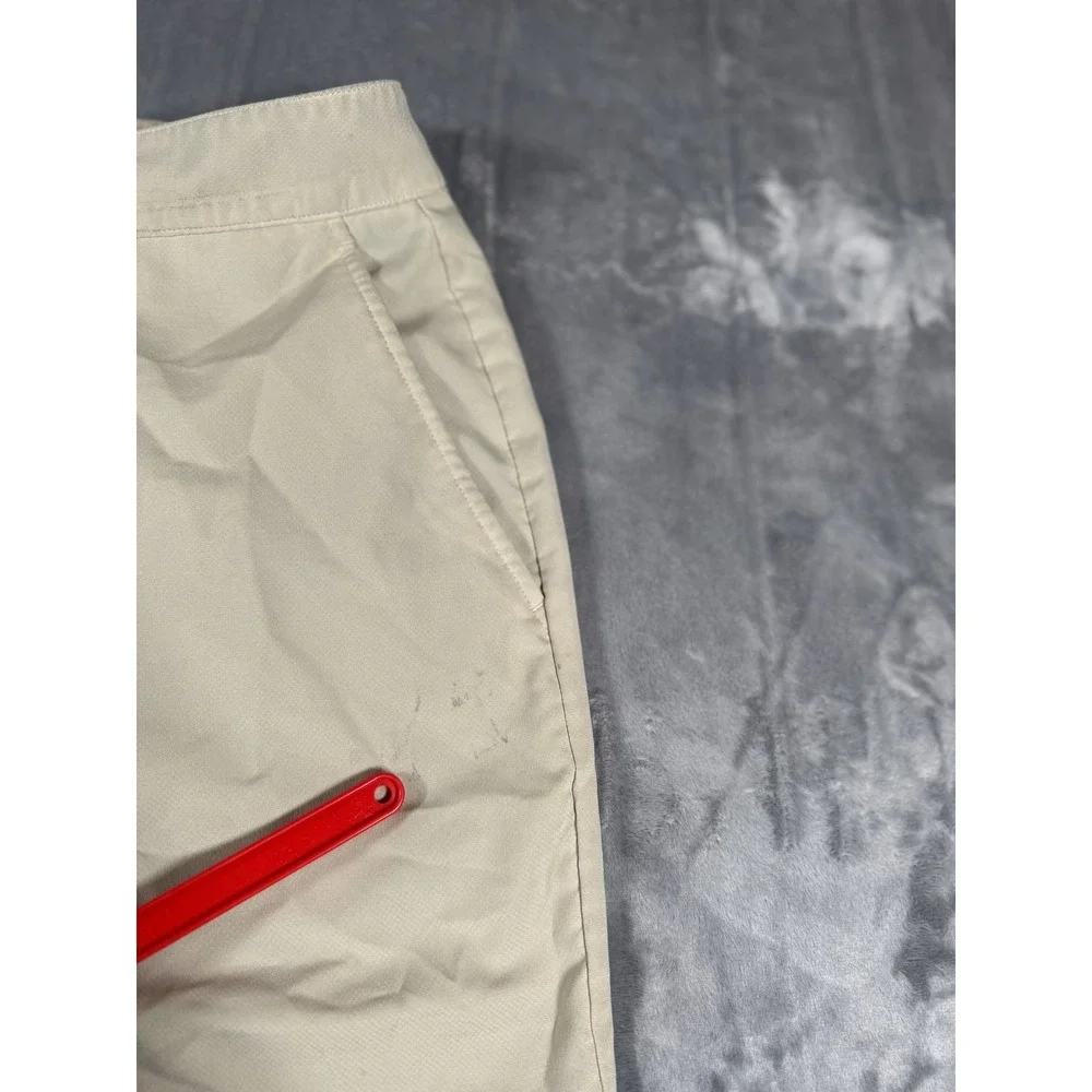Under Armour Men's Tan Flat Front Performance Golf Pants Size 38 x 29 Straight